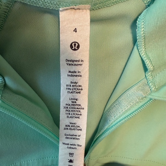 Lululemon Nulu Cropped Define Jacket Size 4 - Picture 7 of 10